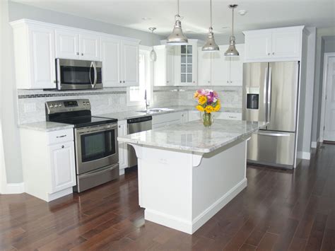 pictures of white cabinets with stainless steel appliances|white kitchen with appliances images.